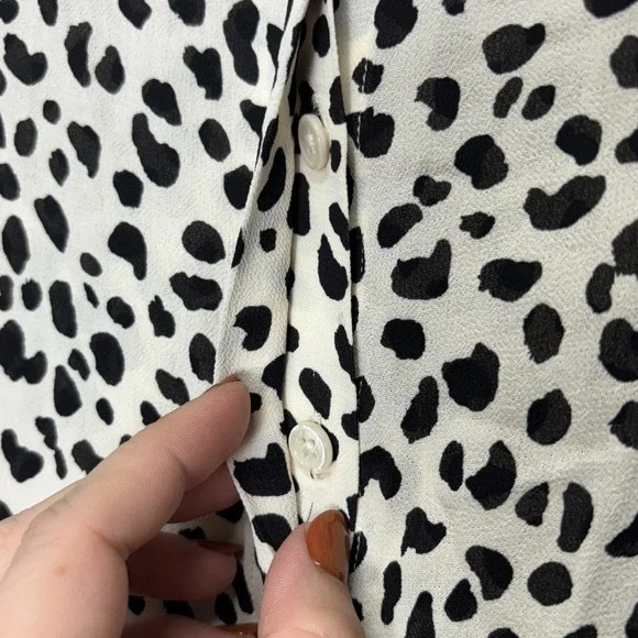 Reformation Cheetah Print Button Up Long Sleeve Shirt Women Size Small - Picture 3 of 5